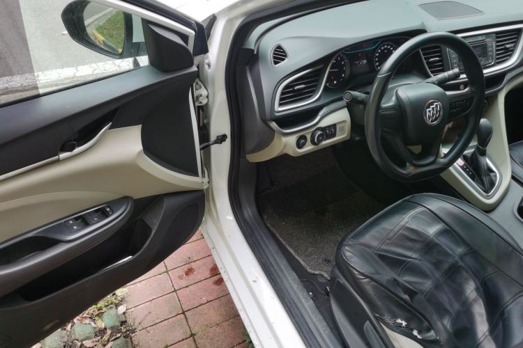 Used Buick GT 2018 15T Dual-Clutch Advanced Model China V Standard Driver Seat