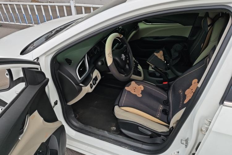 Used Buick GT 2018 15T Manual Entry-Level Version China V Standard Driver Seat