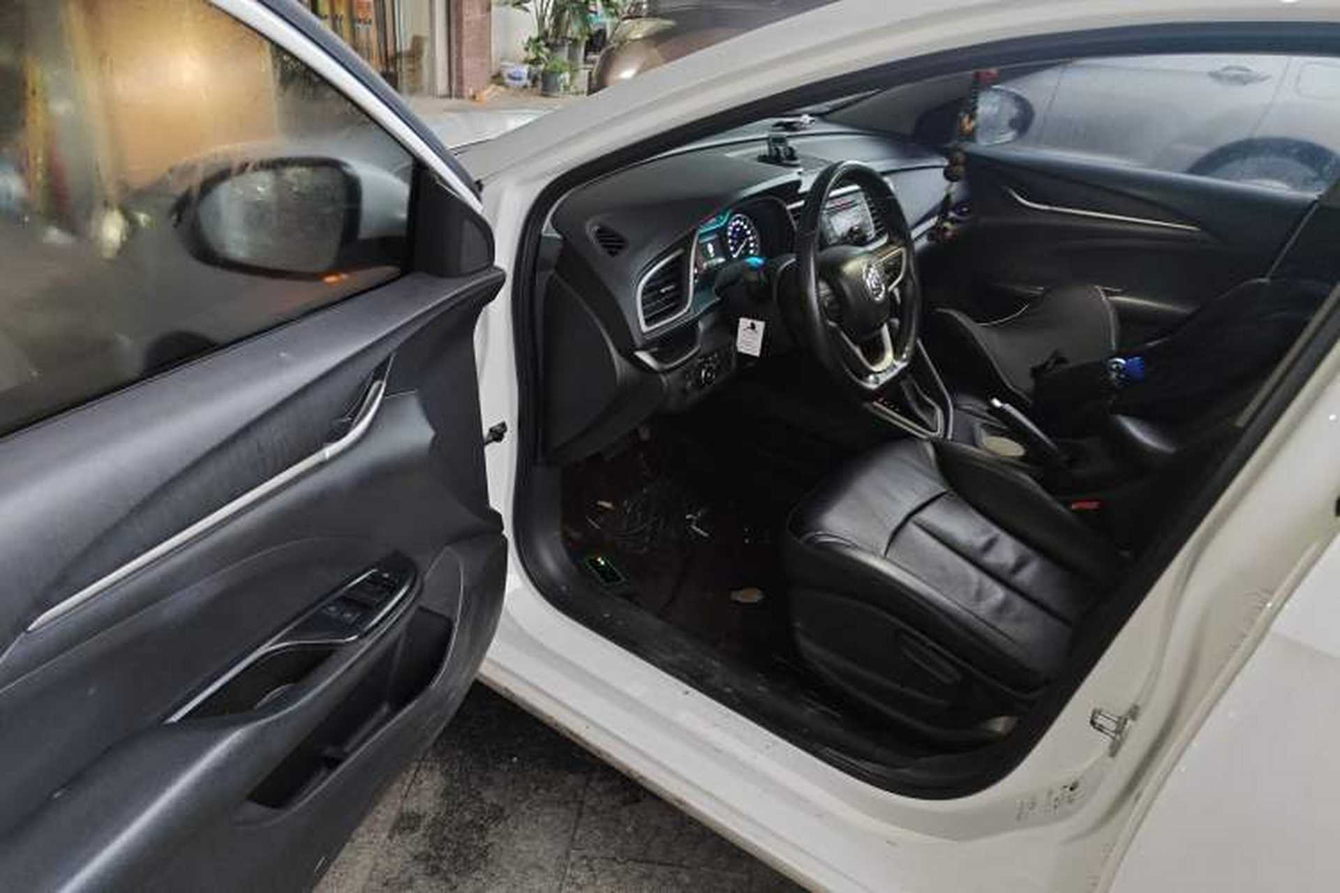 Used Buick GT 2018 18T Automatic Elite Model Driver Seat
