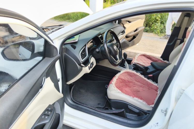 Used Buick GT 2018 15T Dual-Clutch Elite Model China V Standard Driver Seat