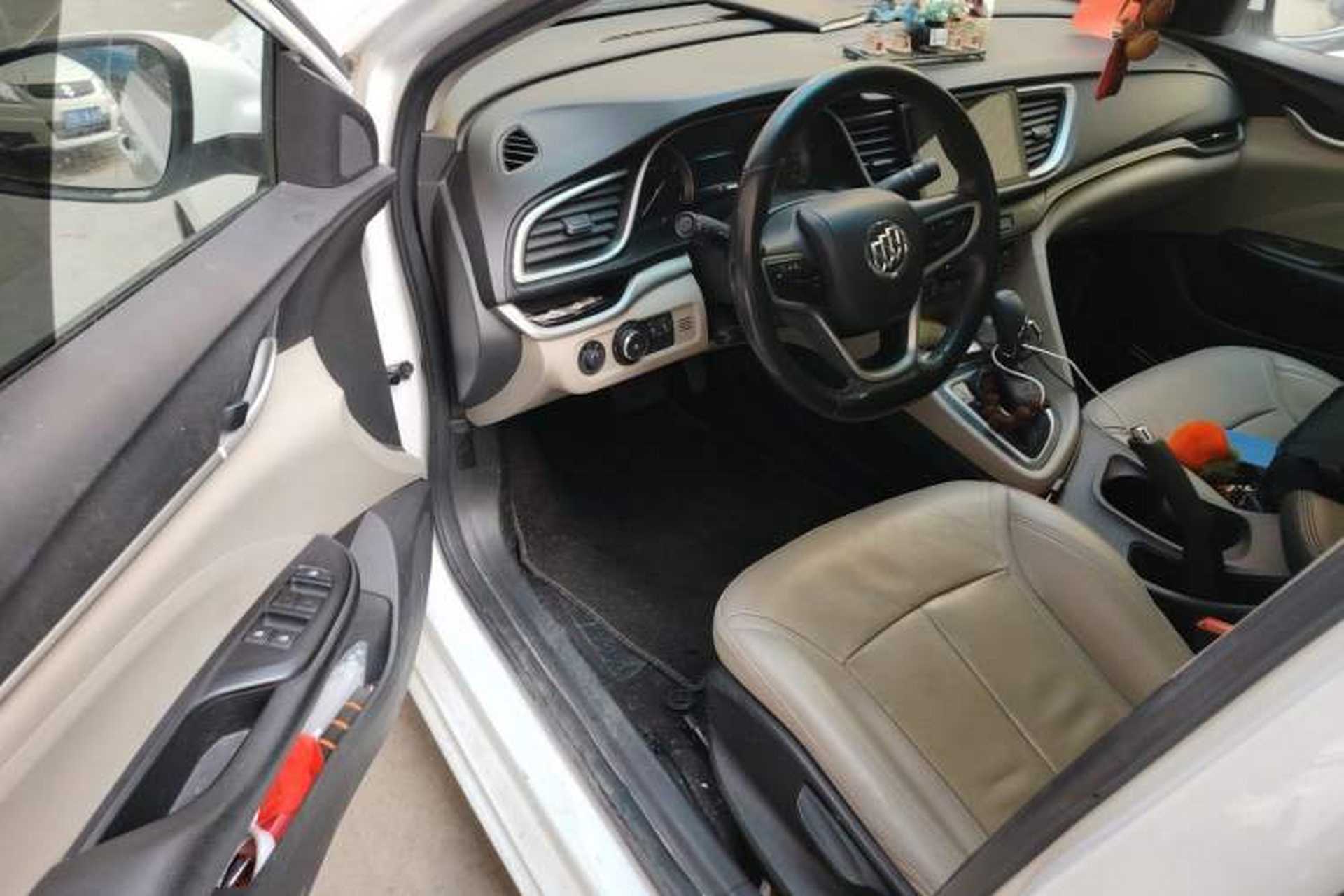 Used Buick GT 2018 15T Dual-Clutch Elite Model China V Standard Driver Seat
