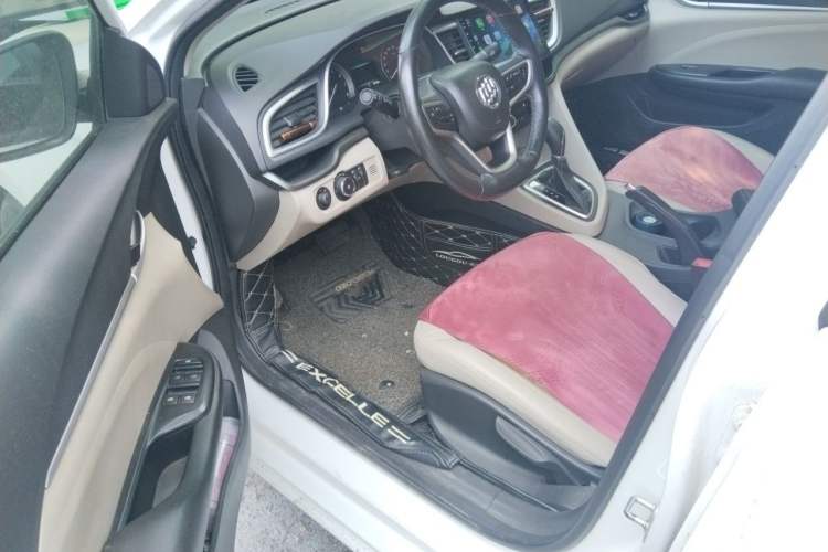 Used Buick GT 2018 15T Dual-Clutch Elite Model China V Standard Driver Seat