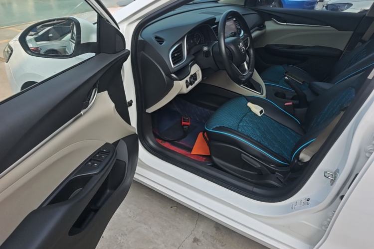 Used Buick GT 2018 15T Dual-Clutch Elite Model China V Standard Driver Seat