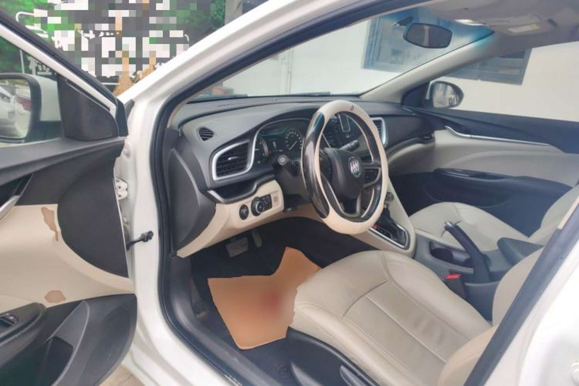 Used Buick GT 2018 15T Dual-Clutch Elite Model China V Standard Driver Seat