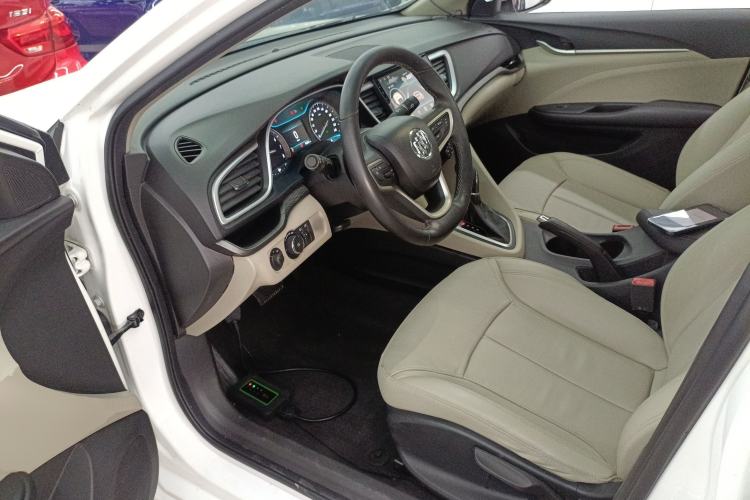 Used Buick GT 2018 15T Dual-Clutch Elite Model China V Standard Driver Seat