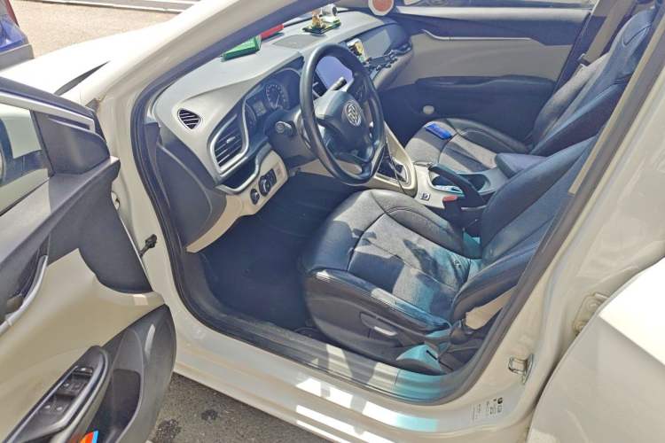 Used Buick GT 2018 15T Dual-Clutch Advanced Model China V Standard Driver Seat