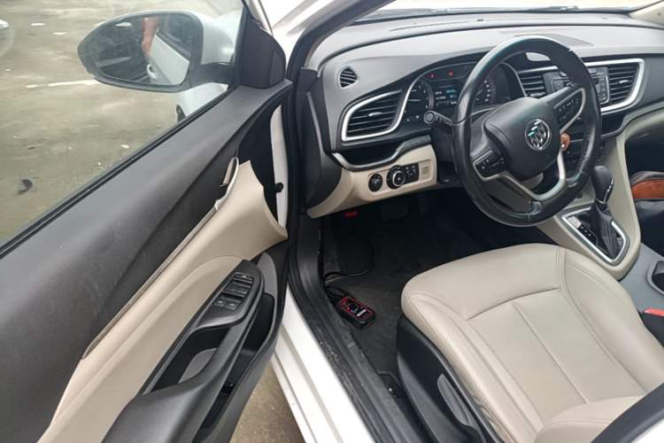 Used Buick GT 2018 15T Dual-Clutch Elite Model China V Standard Driver Seat