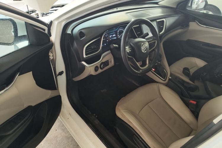 Used Buick GT 2018 15T Dual-Clutch Elite Model China V Standard Driver Seat