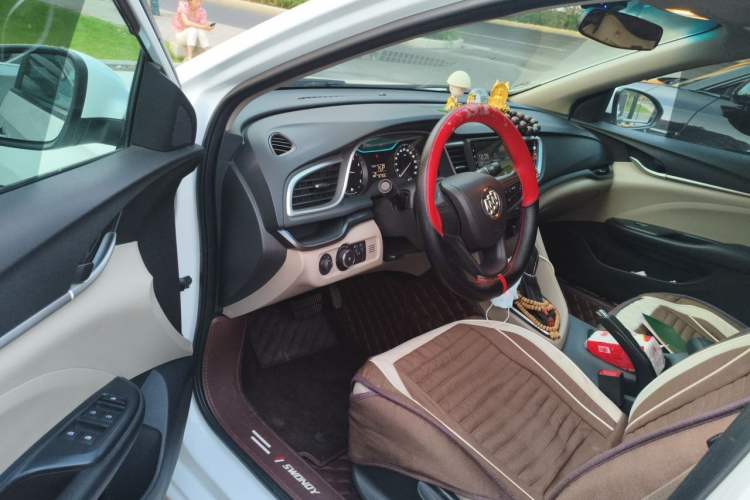Used Buick GT 2018 15T Dual-Clutch Advanced Model China V Standard Driver Seat