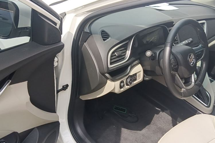 Used Buick GT 2018 15T Dual-Clutch Elite Model China V Standard Driver Seat