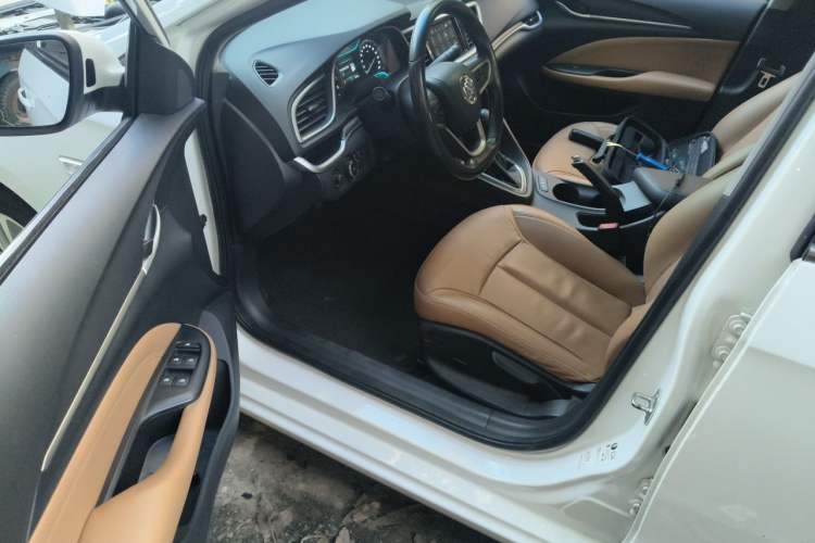 Used Buick GT 2018 18T Automatic Flagship Model Driver Seat