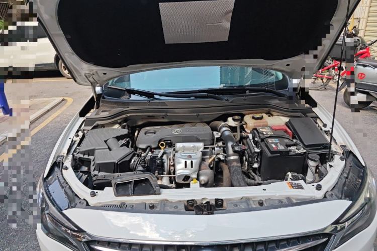 Used Buick GT 2018 18T Automatic Elite Model Engine Bay