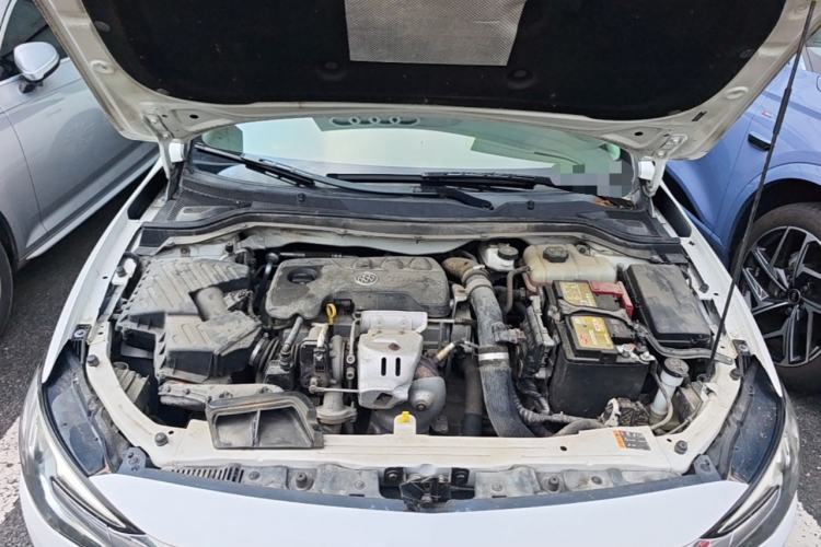 Used Buick GT 2018 18T Automatic Elite Model Engine Bay