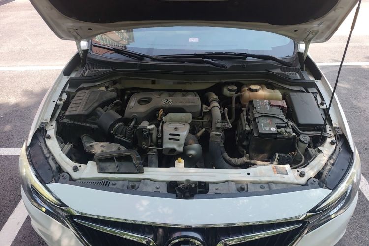 Used Buick GT 2018 15T Manual Entry-Level Version China V Standard Engine Bay