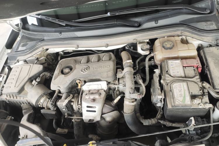 Used Buick GT 2018 15T Manual Elite Version China V Standard Engine Bay