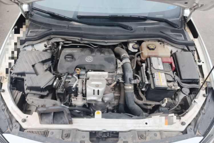 Used Buick GT 2018 18T Automatic Elite Model Engine Bay
