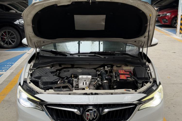 Used Buick GT 2018 18T Automatic Elite Model Engine Bay