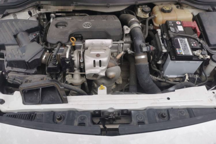Used Buick GT 2018 18T Automatic Elite Model Engine Bay