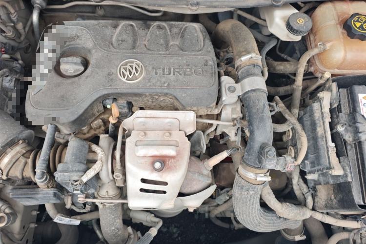 Used Buick GT 2018 15T Dual-Clutch Elite Model China V Standard Engine Bay