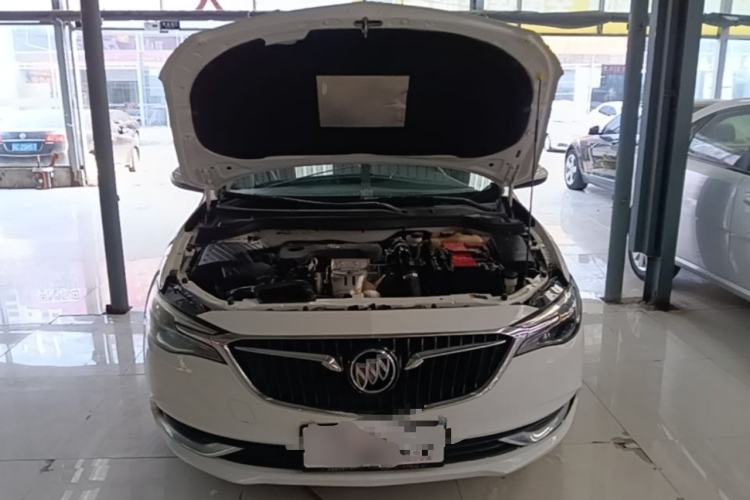 Used Buick GT 2018 18T Automatic Elite Model Engine Bay
