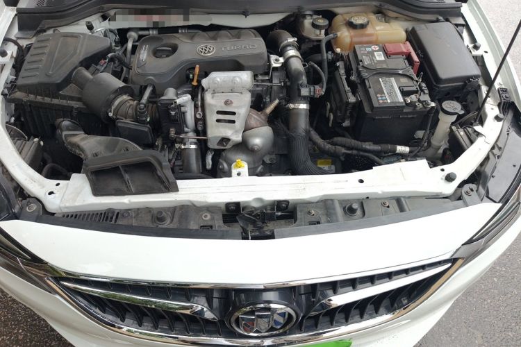 Used Buick GT 2018 15T Dual-Clutch Advanced Model China V Standard Engine Bay
