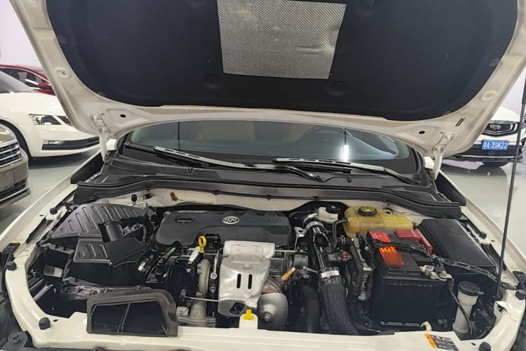 Used Buick GT 2018 18T Automatic Flagship Model Engine Bay