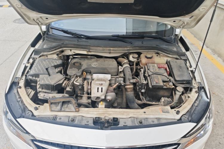 Used Buick GT 2018 18T Automatic Flagship Model Engine Bay