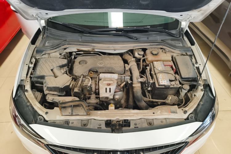 Used Buick GT 2018 18T Automatic Elite Model Engine Bay
