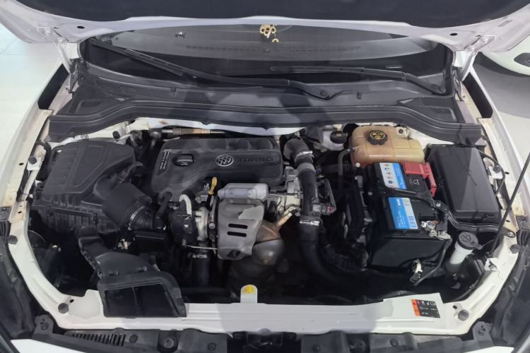 Used Buick GT 2018 15T Dual-Clutch Advanced Model China V Standard Engine Bay