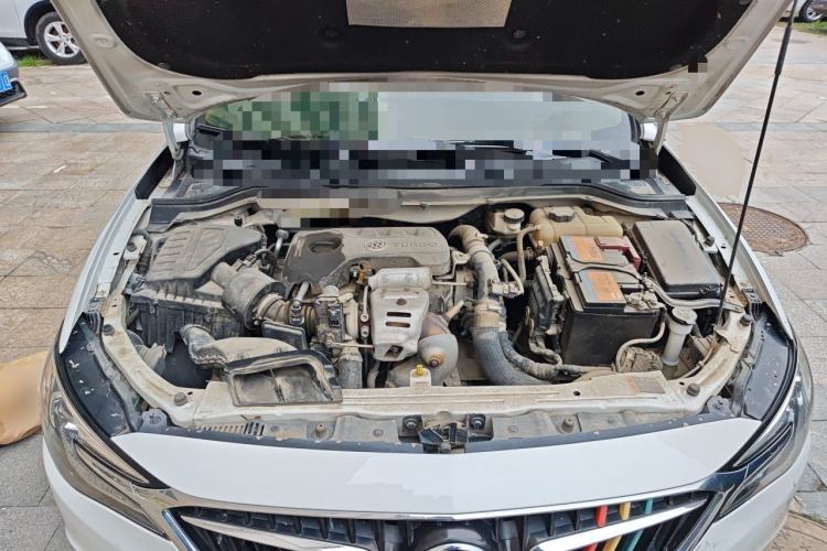 Used Buick GT 2018 15T Dual-Clutch Elite Model China V Standard Engine Bay