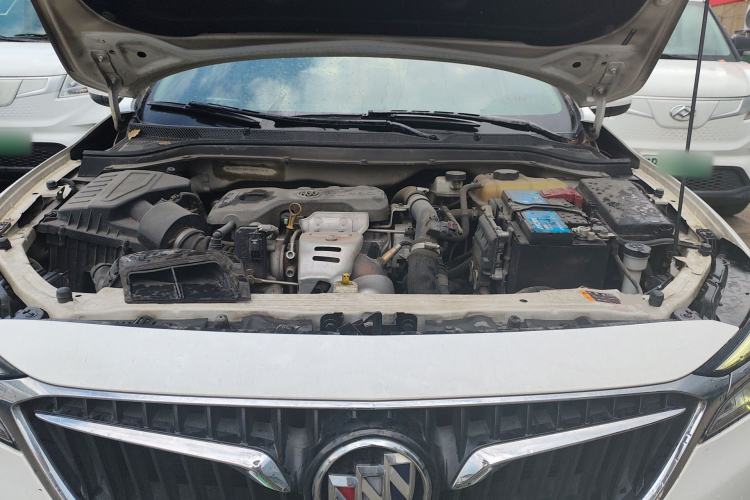 Used Buick GT 2018 15T Manual Elite Version China V Standard Engine Bay