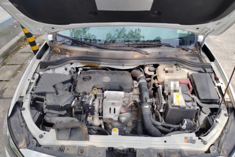 Used Buick GT 2018 18T Automatic Flagship Model Engine Bay