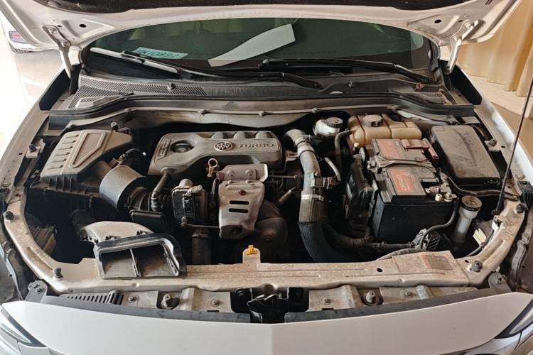 Used Buick GT 2018 15T Dual-Clutch Elite Model China V Standard Engine Bay