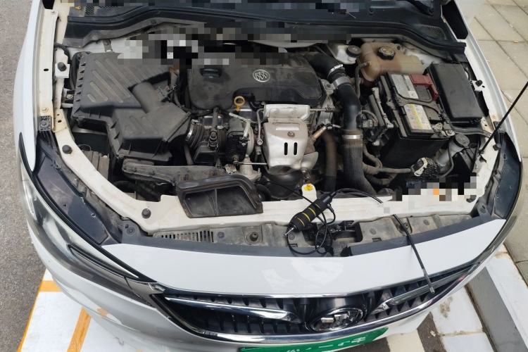 Used Buick GT 2018 18T Automatic Elite Model Engine Bay