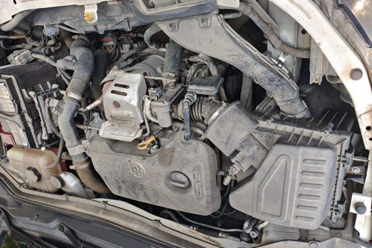 Used Buick GT 2018 15T Dual-Clutch Elite Model China V Standard Engine Bay