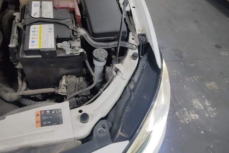 Used Buick GT 2018 18T Automatic Elite Model Engine Bay Left