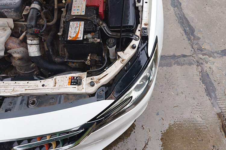 Used Buick GT 2018 15T Dual-Clutch Advanced Model China V Standard Engine Bay Left