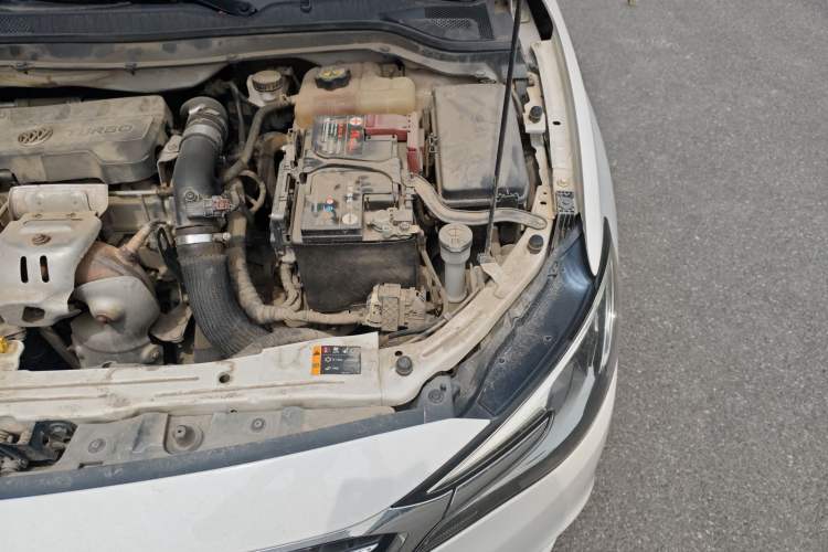 Used Buick GT 2018 18T Automatic Elite Model Engine Bay Left