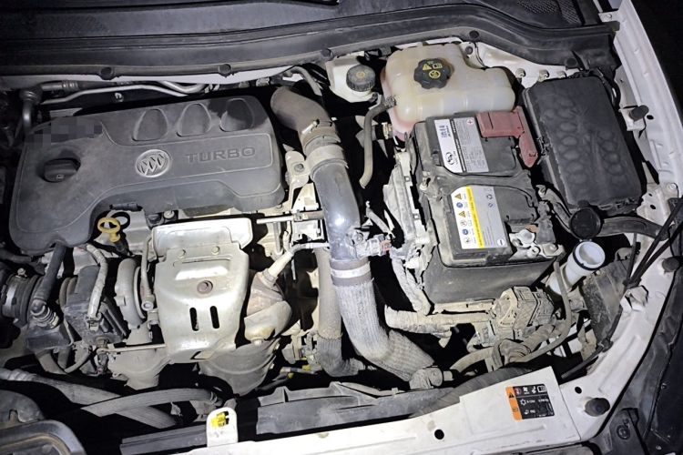 Used Buick GT 2018 18T Automatic Flagship Model Engine Bay Left