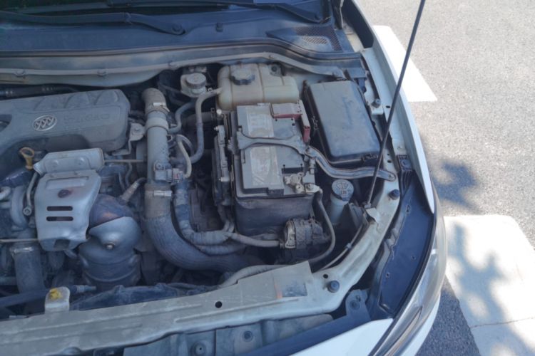 Used Buick GT 2018 15T Dual-Clutch Advanced Model China V Standard Engine Bay Left