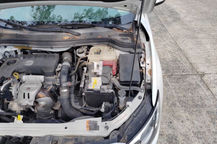 Used Buick GT 2018 18T Automatic Flagship Model Engine Bay Left