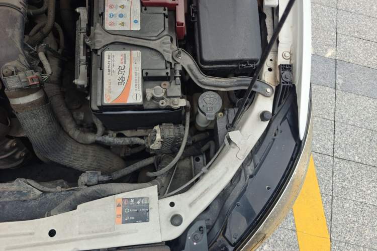 Used Buick GT 2018 18T Automatic Elite Model Engine Bay Left