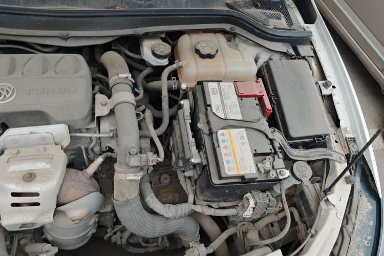 Used Buick GT 2018 15T Dual-Clutch Advanced Model China V Standard Engine Bay Left