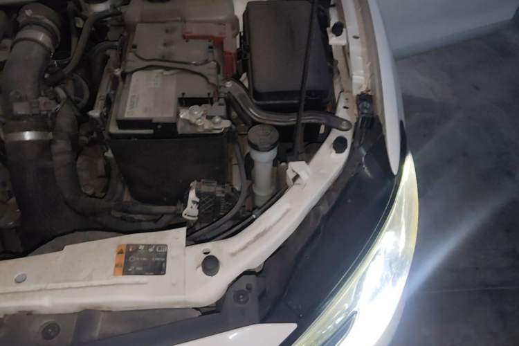 Used Buick GT 2018 18T Automatic Elite Model Engine Bay Left