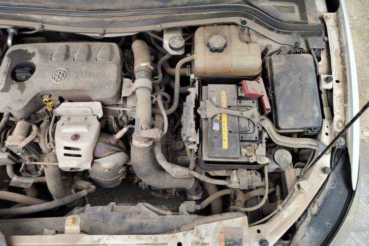 Used Buick GT 2018 15T Dual-Clutch Advanced Model China V Standard Engine Bay Left