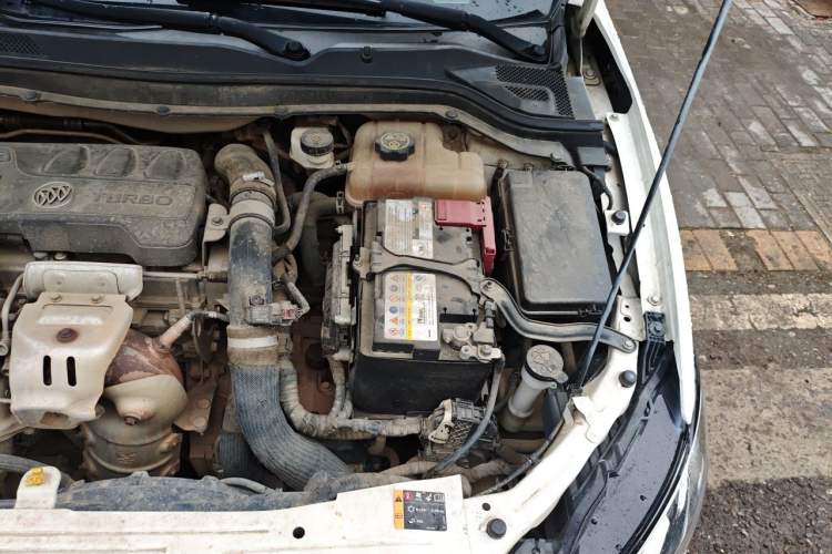 Used Buick GT 2018 18T Automatic Elite Model Engine Bay Left