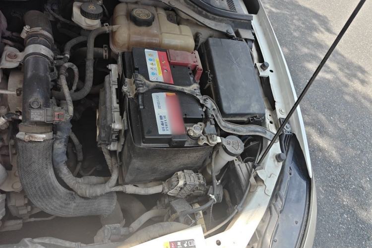Used Buick GT 2018 15T Manual Entry-Level Version China V Standard Engine Bay Left