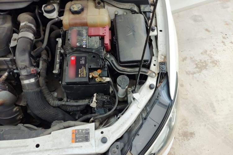 Used Buick GT 2018 18T Automatic Elite Model Engine Bay Left