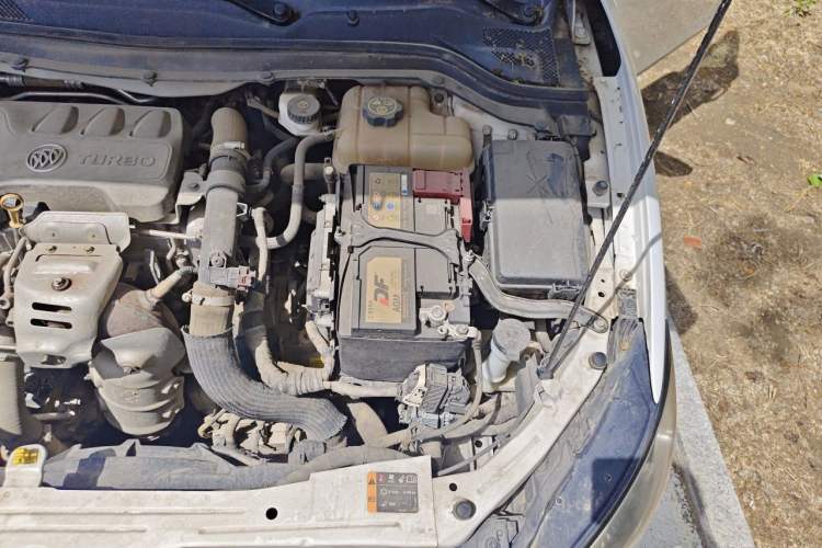 Used Buick GT 2018 15T Dual-Clutch Advanced Model China V Standard Engine Bay Left