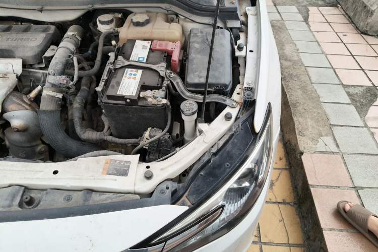 Used Buick GT 2018 15T Dual-Clutch Advanced Model China V Standard Engine Bay Left